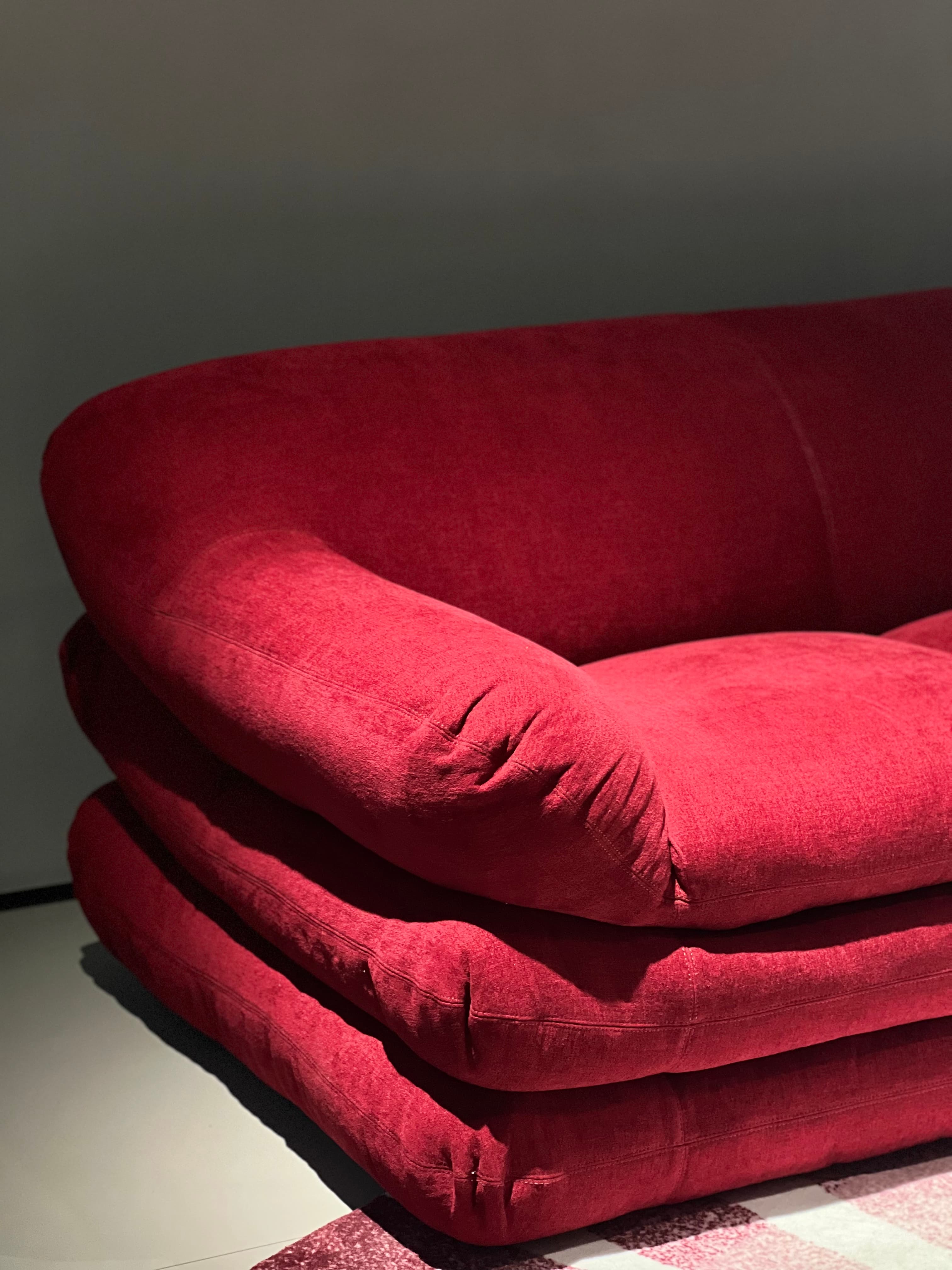 Solar Sofa 4