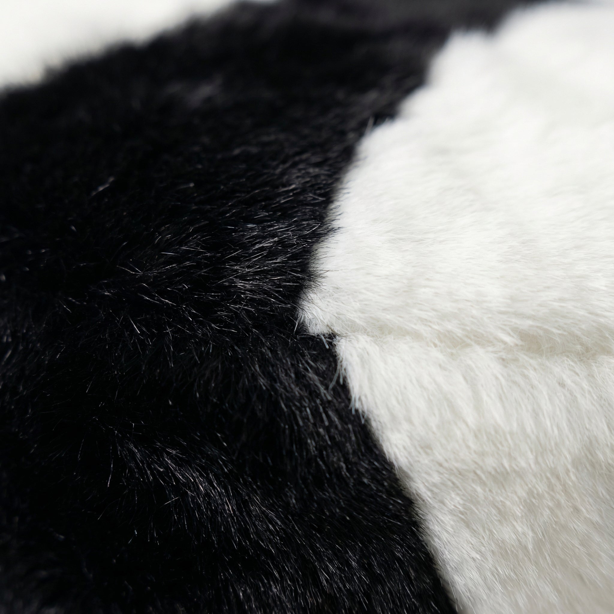 Crawling Panda Plush Stool – material close-up